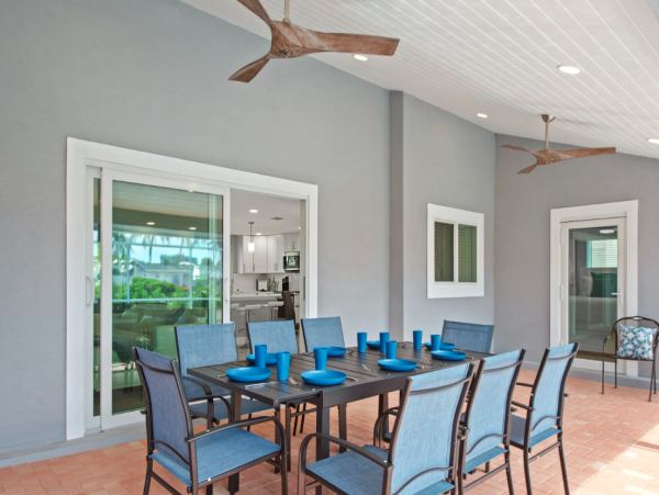 Luxury Canal Front Property with Private Pool - Perfect Coastal Retreat